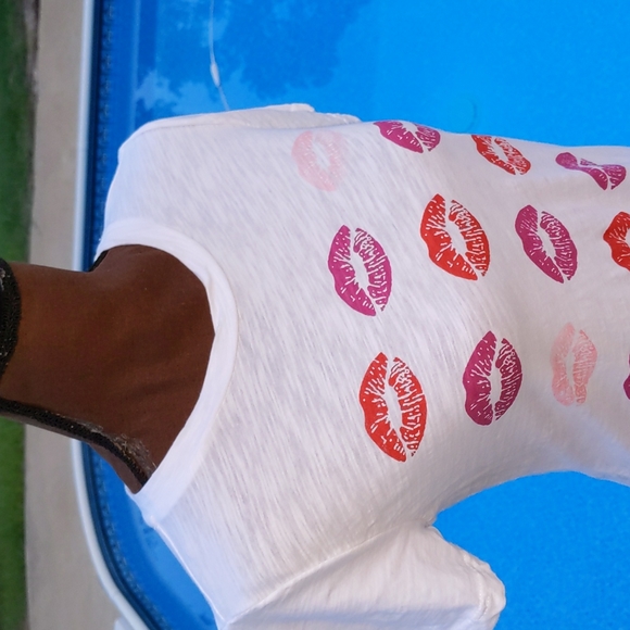 Built by Dreamers White Cotton TShirt with Shades - Picture 3 of 9